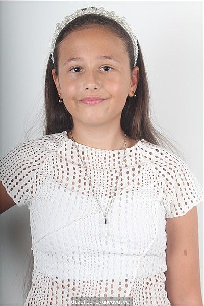 Çocuk Oyuncular Adayımız Beatrice