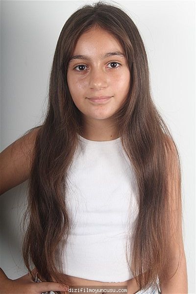 Çocuk Oyuncular Adayımız Elif