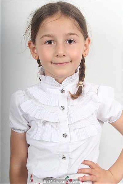Çocuk Oyuncular Adayımız Reyyan