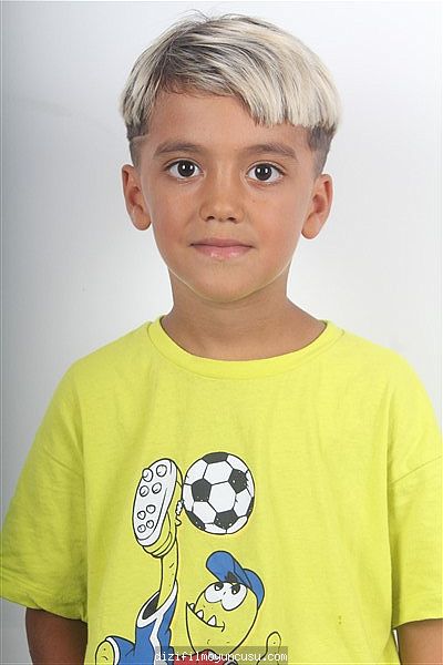 Çocuk Oyuncular Adayımız Yiğit