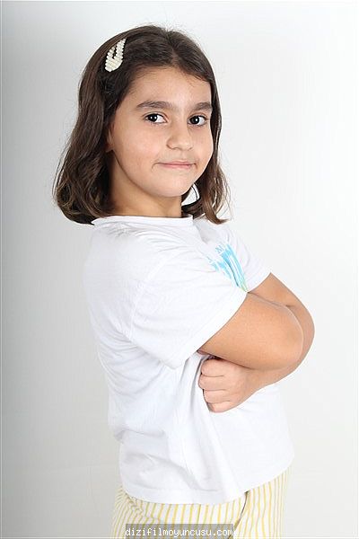 Çocuk Oyuncular Adayımız Saadet