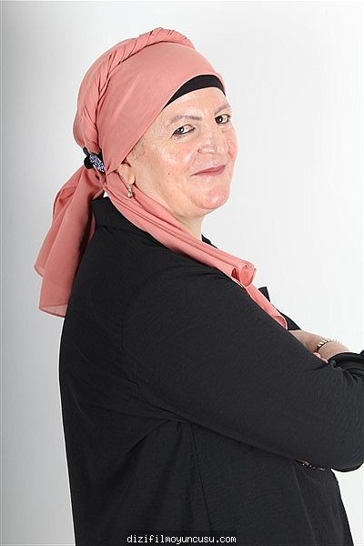 Kadın Oyuncular Adayımız Sibel