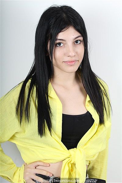 Çocuk Oyuncular Adayımız Ayşe