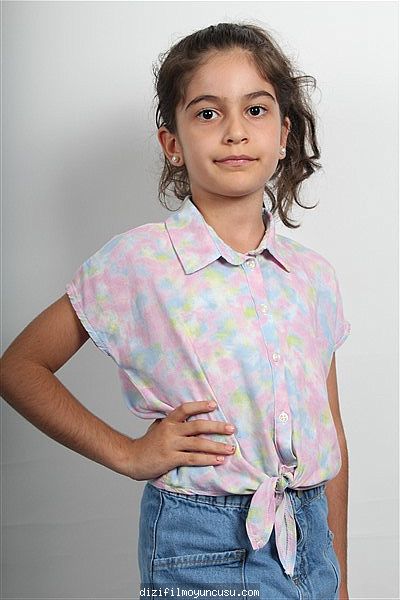 Çocuk Oyuncular Adayımız Zümra