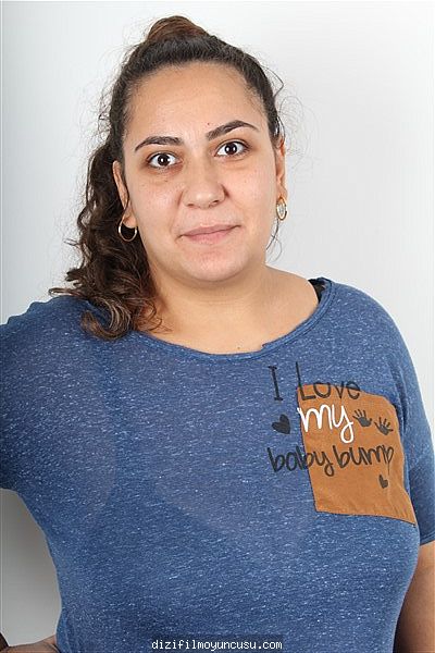 Kadın Oyuncular Adayımız Büşra