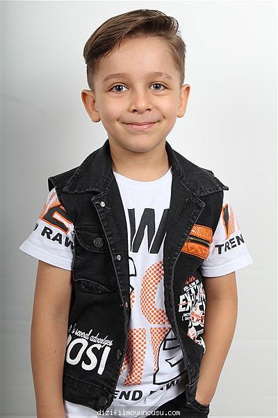 Çocuk Oyuncular Adayımız Mustafa