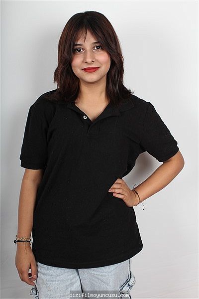 Kadın Oyuncular Adayımız Zeynep