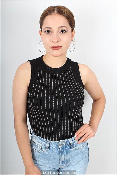 Kadın Oyuncular Adayımız Sedef