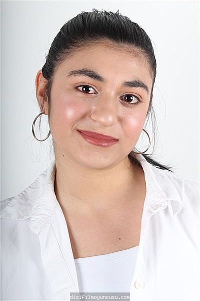 Çocuk Oyuncular Adayımız Zeynep