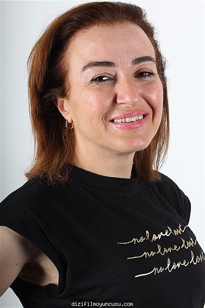 Kadın Oyuncular Adayımız Ayşe