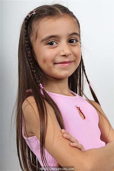 Çocuk Oyuncular Adayımız Hira