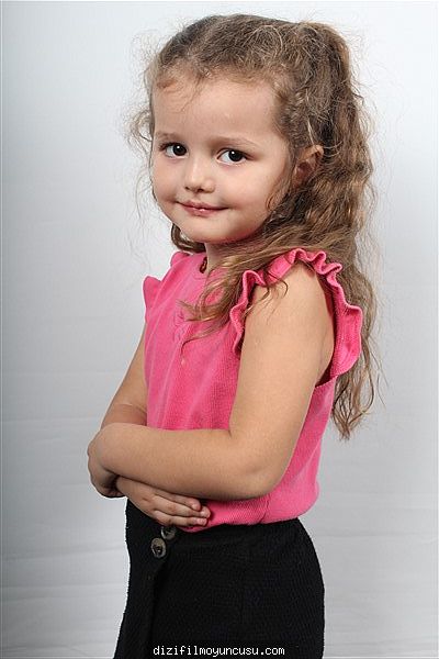 Adana Cast Ajans Oyuncusu Gökçe