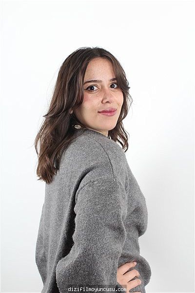 Kadın Oyuncular Adayımız Sibel