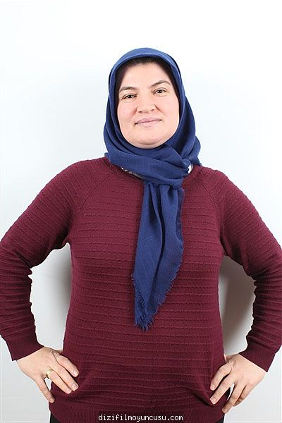 Kadın Oyuncular Adayımız Emine