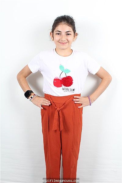 Çocuk Oyuncular Adayımız Elif