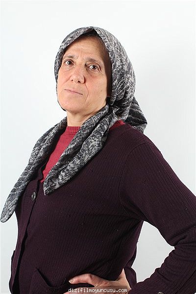 Kadın Oyuncular Adayımız Fatma