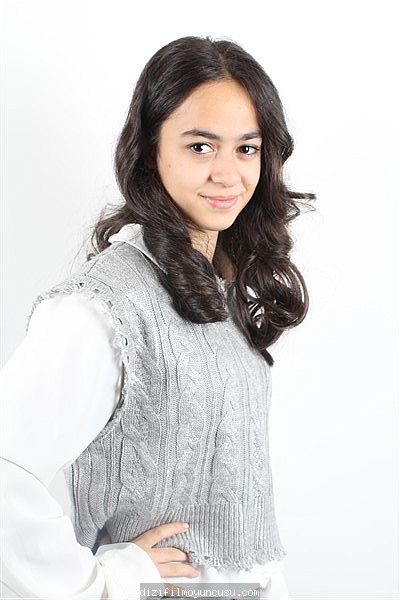 Çocuk Oyuncular Adayımız Zeynep