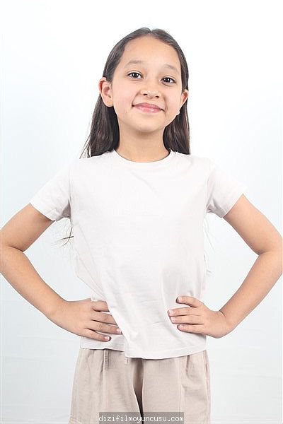 Çocuk Oyuncular Adayımız Elif