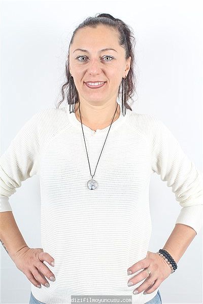 Kadın Oyuncular Adayımız Yuliya