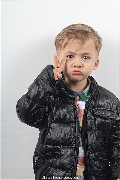 Çocuk Oyuncular Adayımız Yiğit