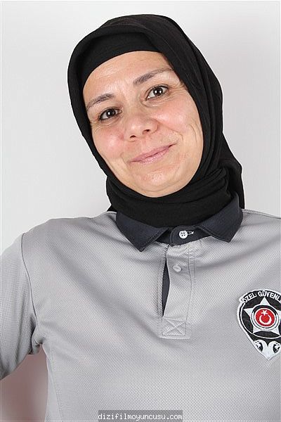 Kadın Oyuncular Adayımız Halime