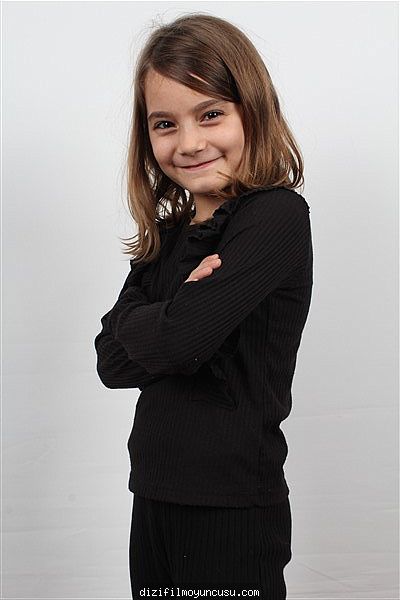 Çocuk Oyuncular Adayımız Saadet
