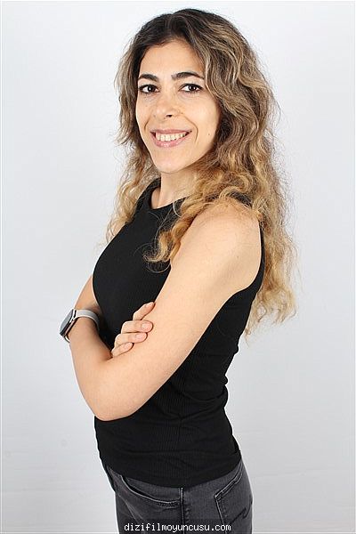 Kadın Oyuncular Adayımız Saliha