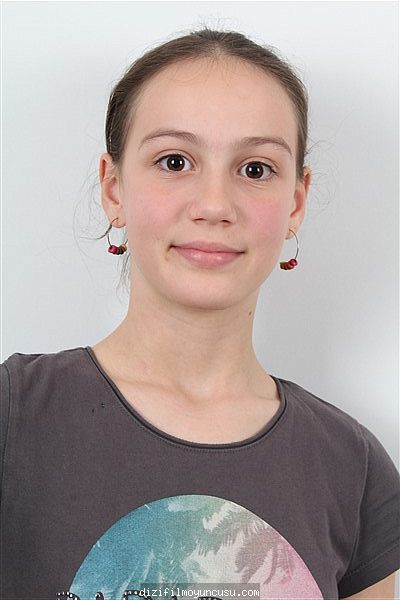 Çocuk Oyuncular Adayımız Zehra