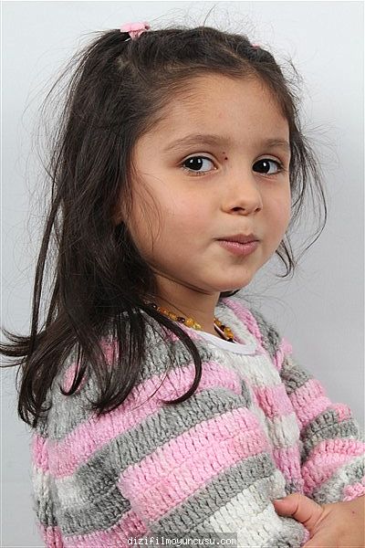 Çocuk Oyuncular Adayımız Beyza