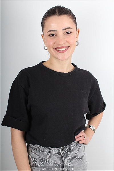 Kadın Oyuncular Adayımız Ebru