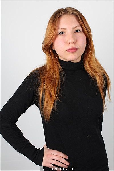 Kadın Oyuncular Adayımız Melis