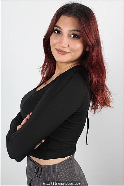 Kadın Oyuncular Adayımız Aslıhan