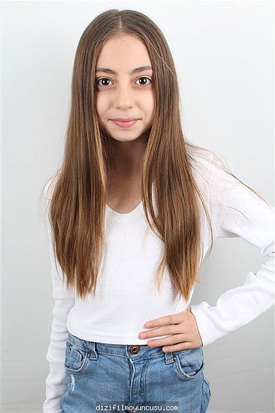 Çocuk Oyuncular Adayımız Zeynep