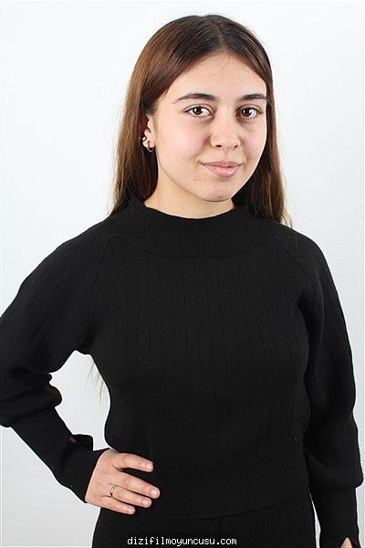 Kadın Oyuncular Adayımız Emine