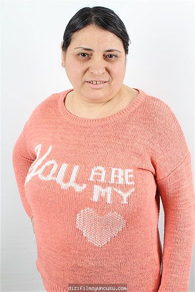 Kadın Oyuncular Adayımız Aynur