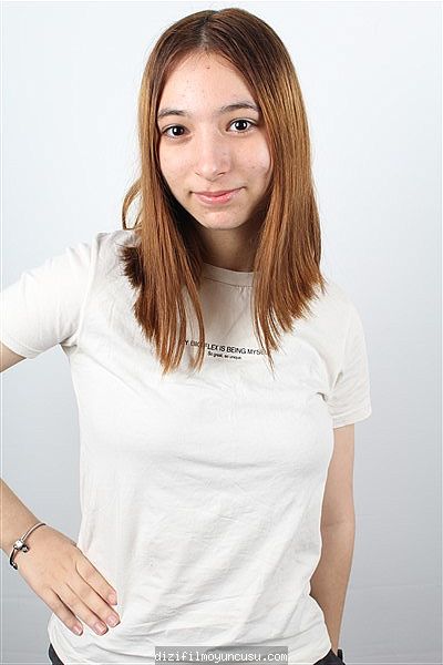 Çocuk Oyuncular Adayımız Ayşenur