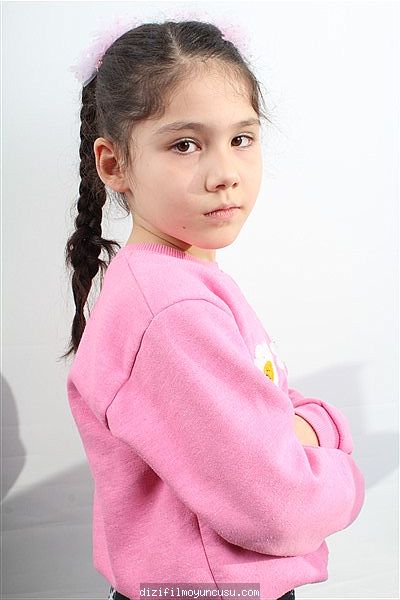 Çocuk Oyuncular Adayımız Zeynep