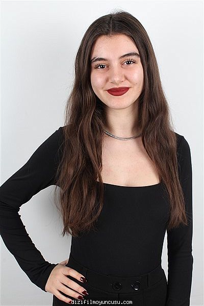 Kadın Oyuncular Adayımız Hazal