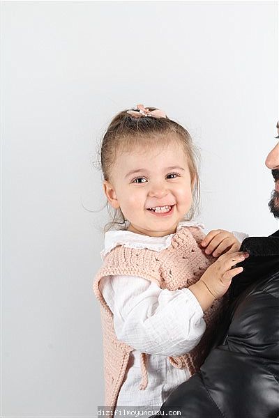 Çocuk Oyuncular Adayımız Pera