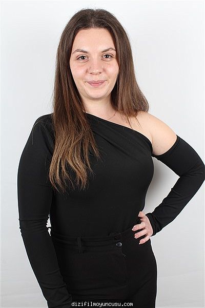 Kadın Oyuncular Adayımız Sude