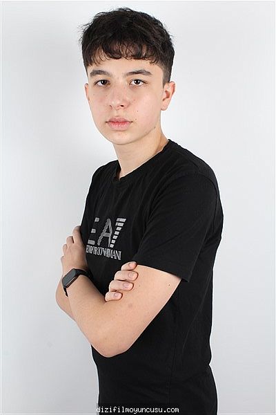 Çocuk Oyuncular Adayımız Yiğit