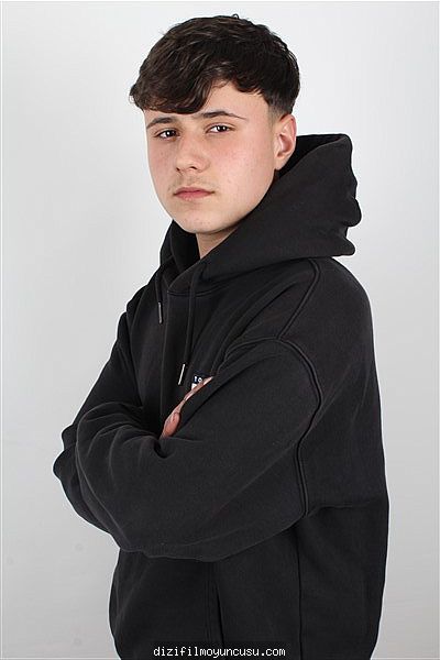 Çocuk Oyuncular Adayımız Serhat