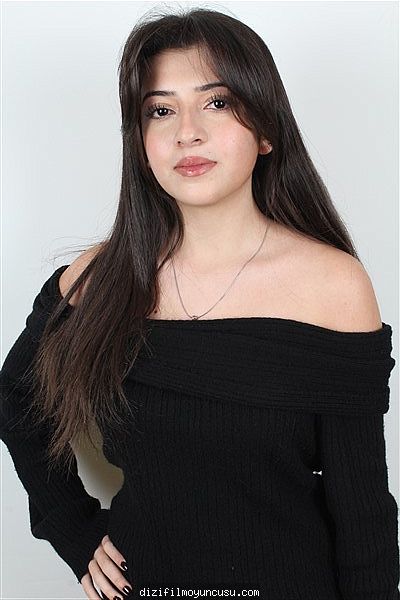 Çocuk Oyuncular Adayımız Berra