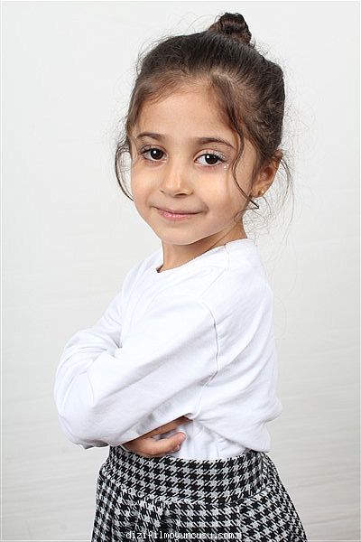 Çocuk Oyuncular Adayımız Ezmire