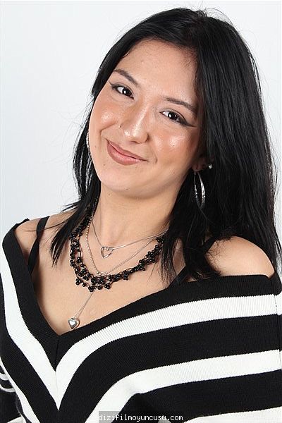 Kadın Oyuncular Adayımız Ceyda