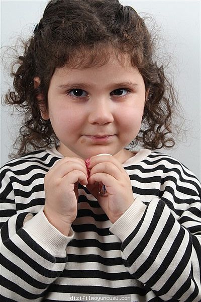 Çocuk Oyuncular Adayımız Elvin