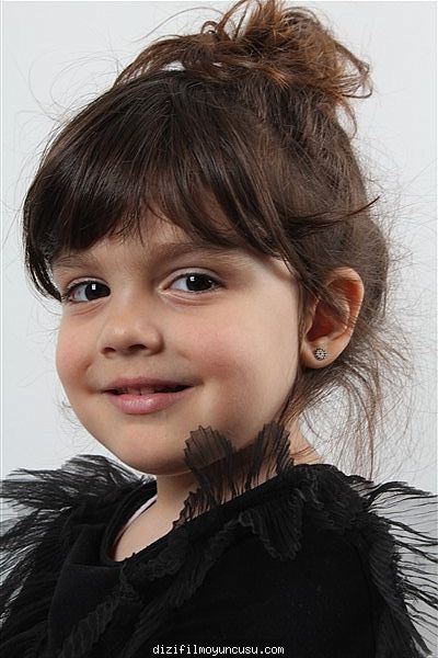 Çocuk Oyuncular Adayımız Fatma