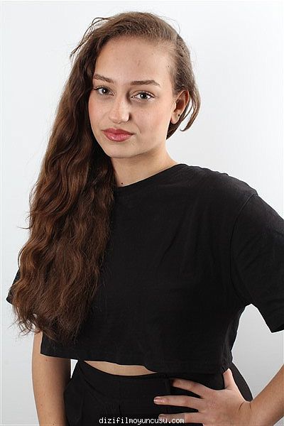 Kadın Oyuncular Adayımız Kübra