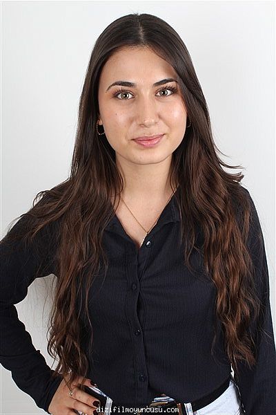 Kadın Oyuncular Adayımız Gökdeniz