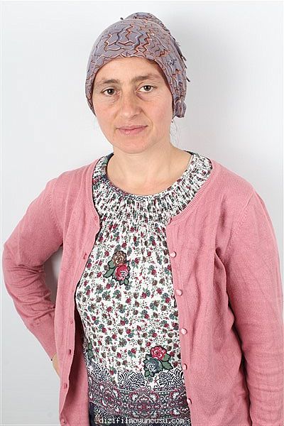 Kadın Oyuncular Adayımız Ayşe